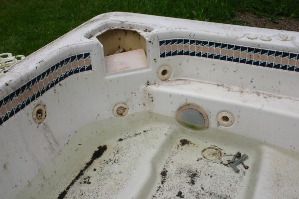 Hot Tub Removal in Davenport