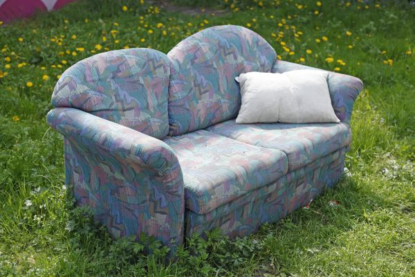 Couch Disposal in Davenport